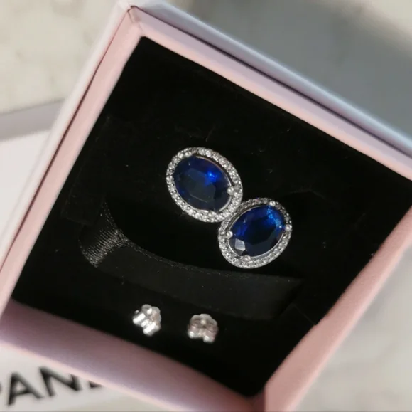 Pandora halo stud earrings - Picture 3 of 3